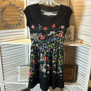 Lauren Conrad Floral Cap Sleeve Dress Black Floral